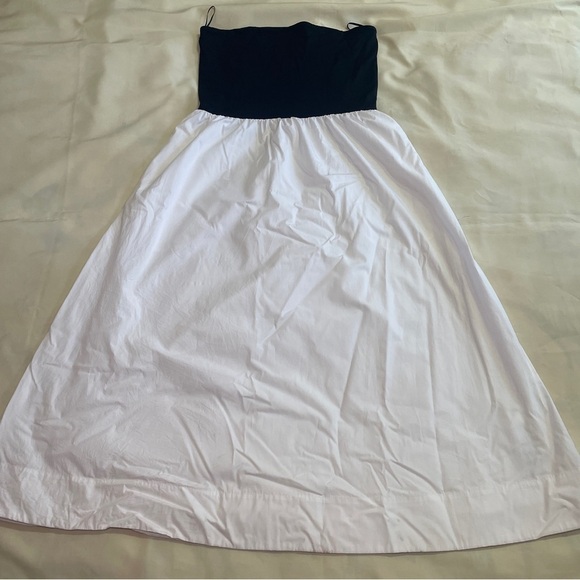 Aritzia- Babaton Fluid Dress Midi Size Large Contour Poplin Black White - Picture 2 of 11